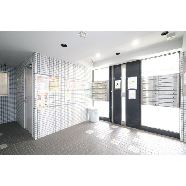 藤和シティコープ本山の居間・リビング|こちらのリビングで趣味の時間をお楽しみください