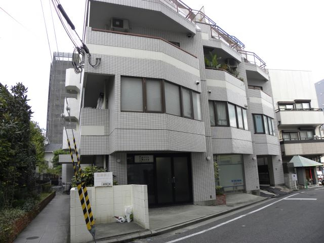 S．I．ハイツ芦屋の外観|外観は落ち着いています