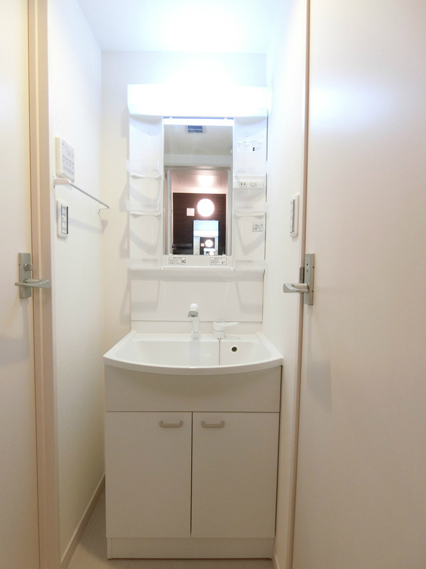 リブリ・新神戸の洗面所