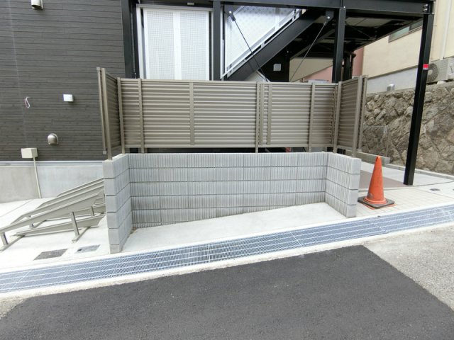 リブリ・新神戸のその他