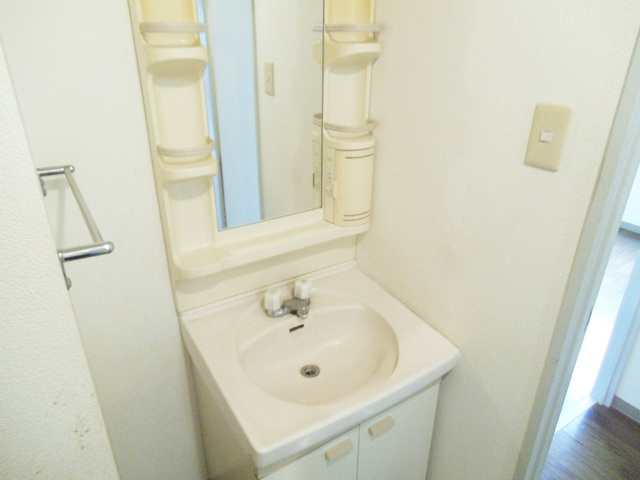 カーサフィオーレの洗面所|嬉しい独立洗面台☆