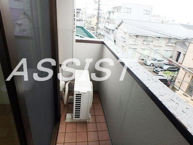 Vieuno TN ビューノティーエヌのバルコニー