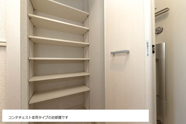 リオの玄関|収納もある玄関です