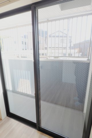 est 上安のバルコニー