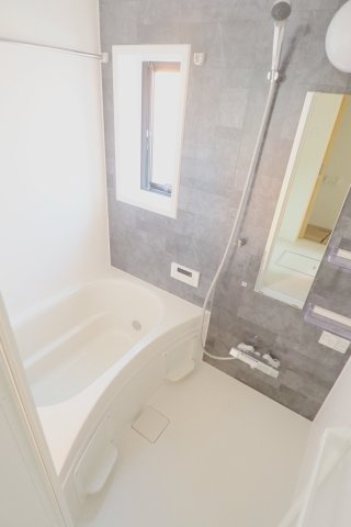 est 上安のキッチン