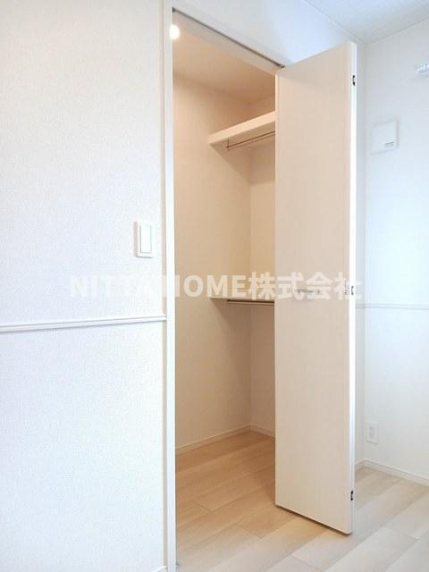 ガーデン・アイリスⅡの収納|収納力バツグンのクローゼット★