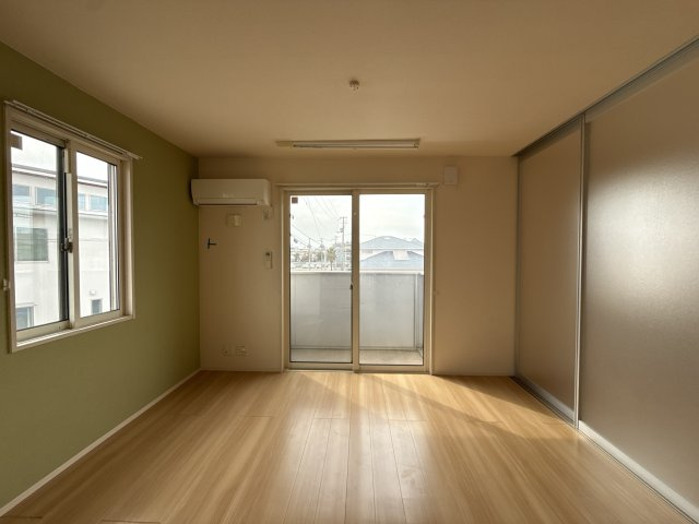 アクタス五軒屋の居間・リビング