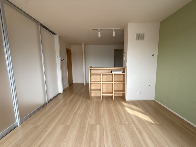 アクタス五軒屋の居間・リビング