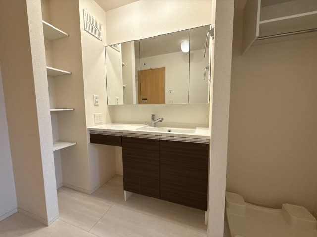 アクタス五軒屋の洗面所