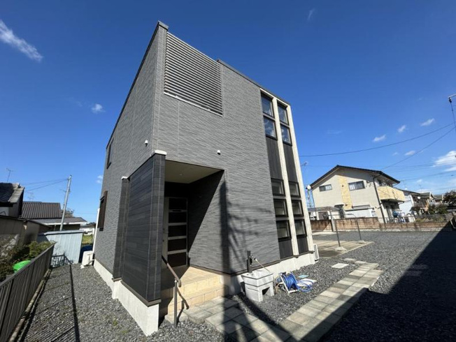 【外観】 | 結城市大字結城　中古戸建 | JR水戸線結城駅まで徒歩15分、閑静な住宅地で叶える静かな暮らし(^^)/