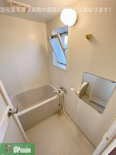 クレール参番館の浴室