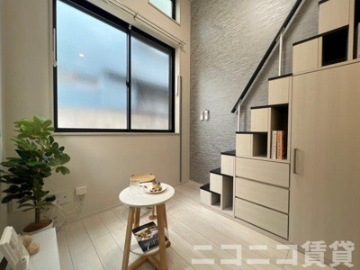 【バルコニー】 | Urban Rose | 別号室イメージの為、現状を優先致します。