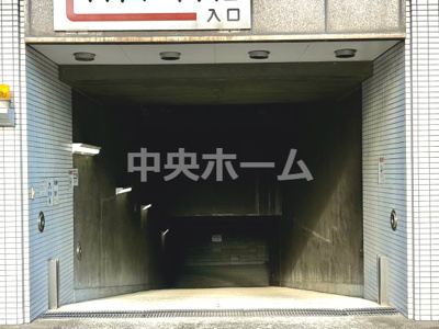 【駐車場】 | ハイマート入谷 | 【敷地内駐車場】最新の空き状況や費用などの詳細は担当スタッフまでお問い合わせください。