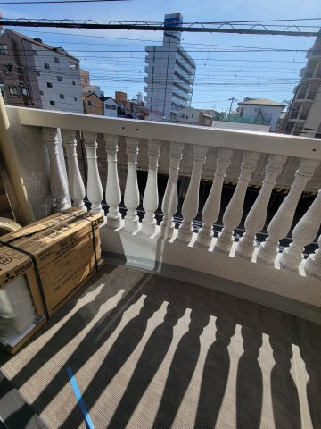 LUXENA　KADOMAのバルコニー