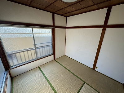 ともえ荘の和室
