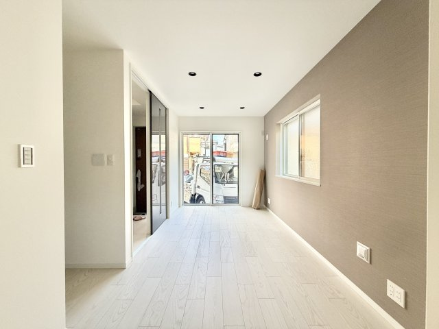 【居間・リビング】