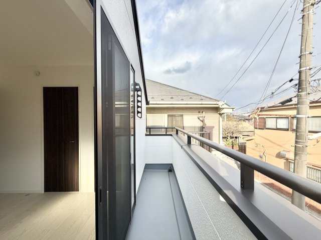【バルコニー】