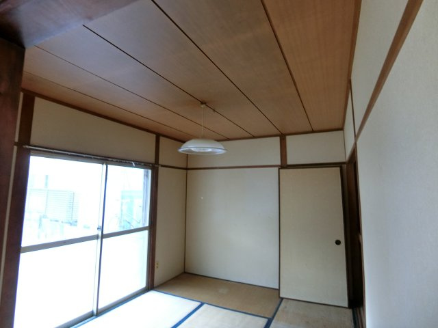 入野町16410-9戸建（倉庫）の和室