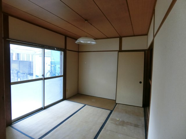 入野町16410-9戸建（倉庫）の和室