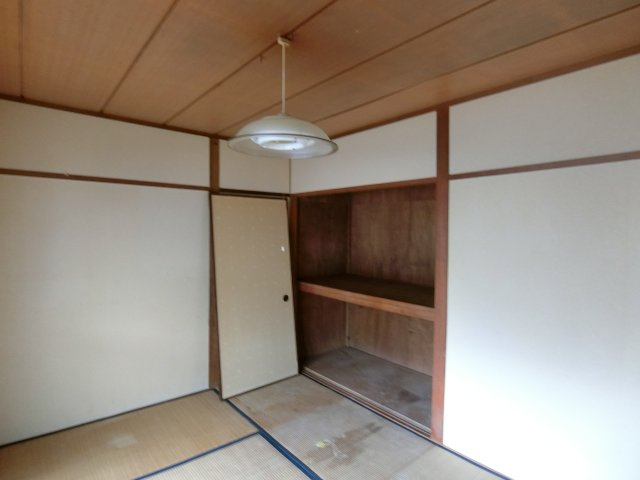 入野町16410-9戸建（倉庫）の和室