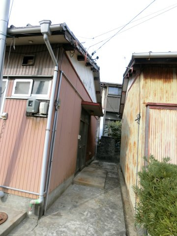入野町16410-9戸建（倉庫）の外観