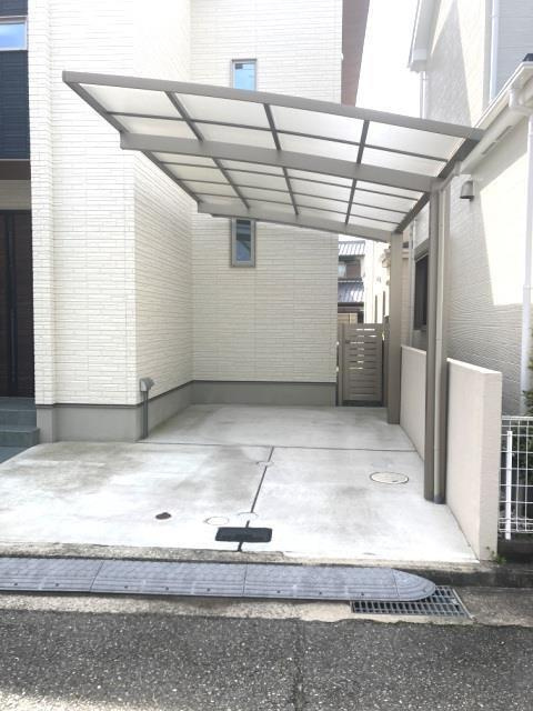 三笠町定期借家戸建の駐車場