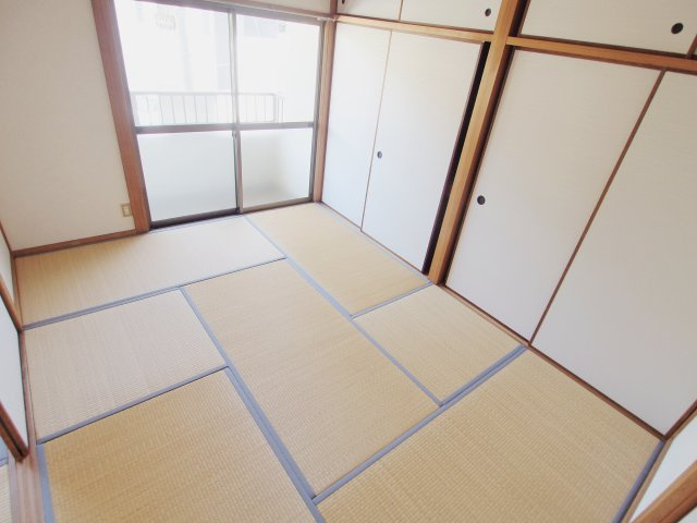 ビレッジ沖元屋の内装