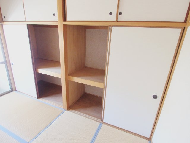 ビレッジ沖元屋の収納