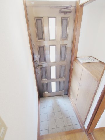 ビレッジ沖元屋の玄関