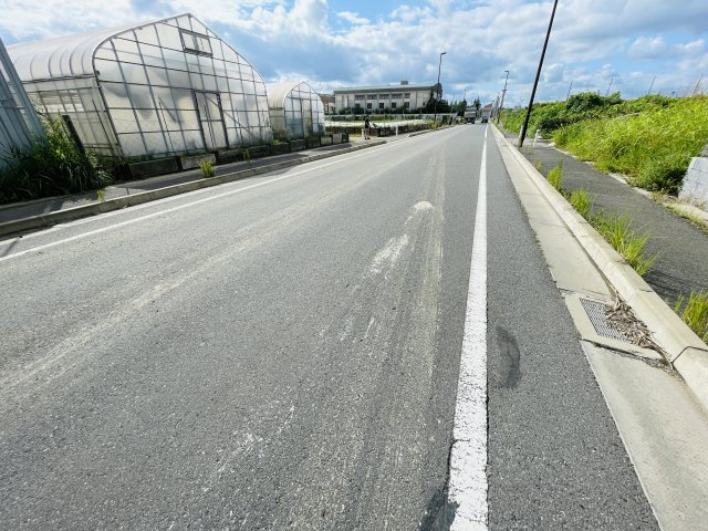 市川市北方町４丁目５期の前面道路含む現地写真