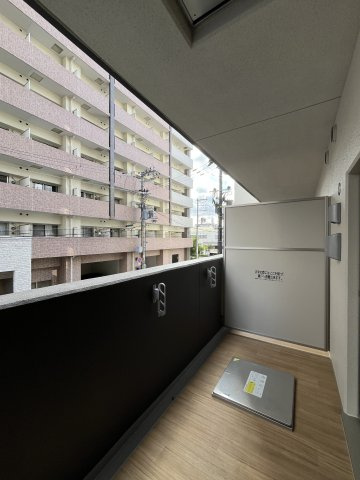 【バルコニー】 | TROMMEL HEIM NAMBA