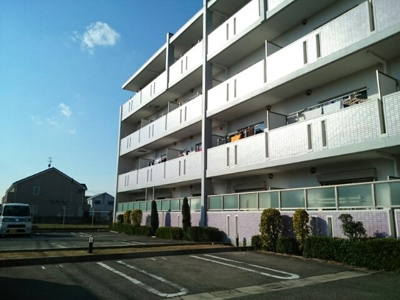 【駐車場】 | グランパレ