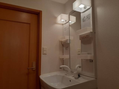 【洗面所】 | グランパレ