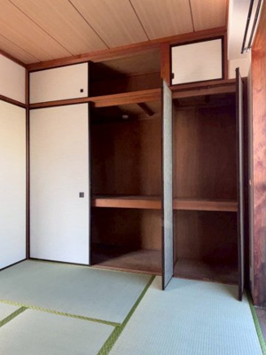 【収納】 | グランディシンヤ | グランディシンヤ　押入れ