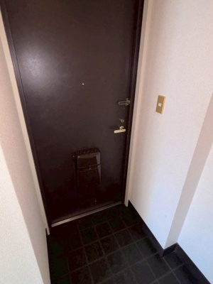 【玄関】 | グランディシンヤ | グランディシンヤ　玄関前