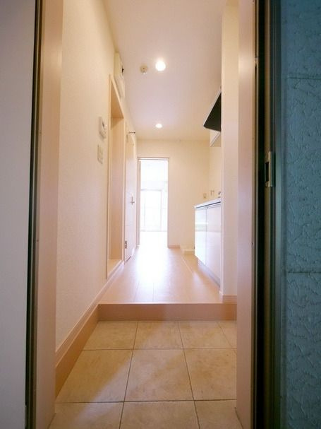 Ｂキャッスル東大宮の玄関|※同仕様