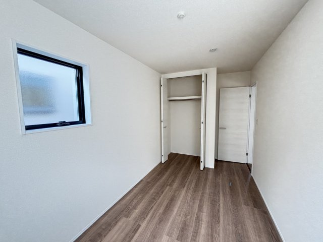 知立市八橋町的場126-1『仲介手数料無料』新築戸建ての洋室