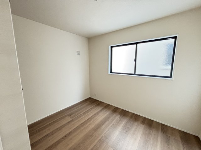 知立市八橋町的場126-1『仲介手数料無料』新築戸建ての洋室