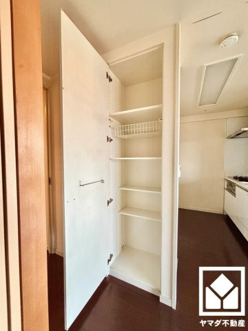 クレアガーデン伏見桃山の収納