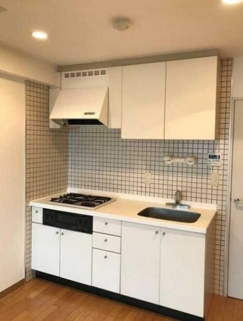 グランドメゾン三軒茶屋　分譲賃貸　宅配BOX　駅近のキッチン