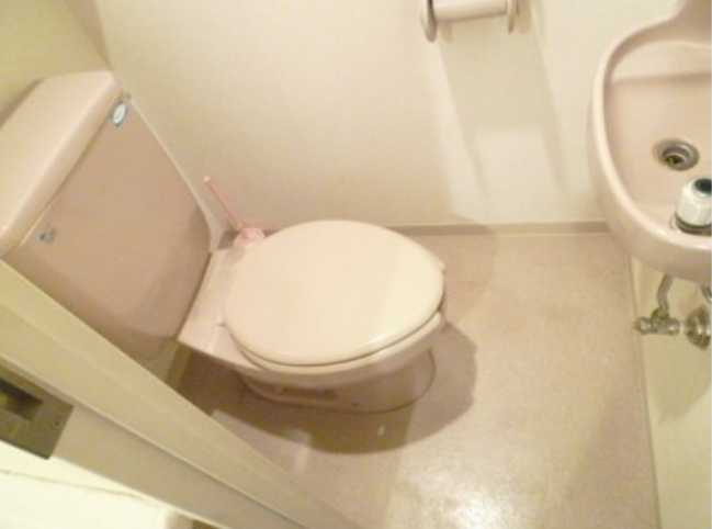 グランドメゾン三軒茶屋　分譲賃貸　宅配BOX　駅近のトイレ