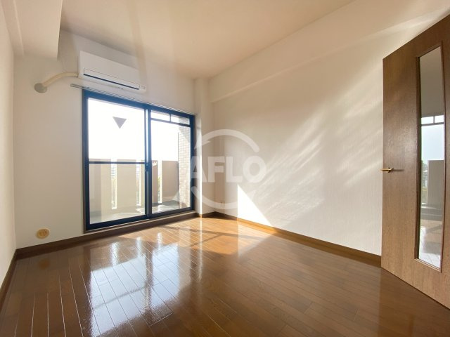 リーガル北梅田の居間・リビング|リーガル北梅田　リビング