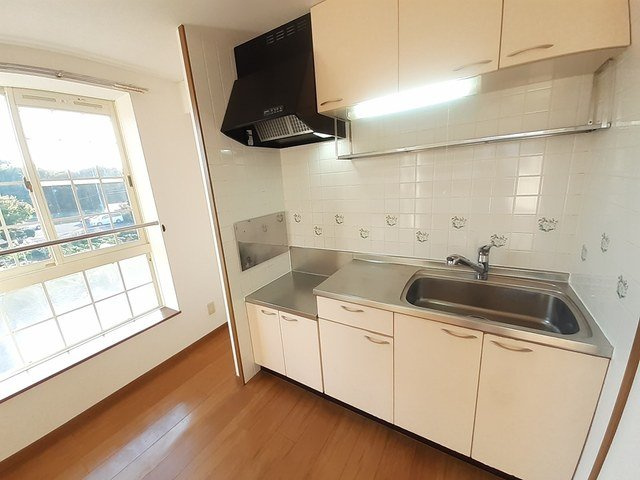 シャンテ・ボヌールのキッチン|収納たっぷりのキッチン