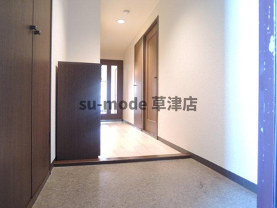 【玄関】 | フォレスタ手原 | ゆったりとした玄関です