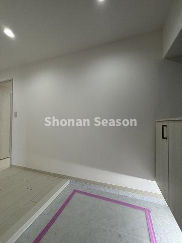 【玄関】 | 白を基調とする明るい玄関です♪一度ご内見にいらしてみませんか。