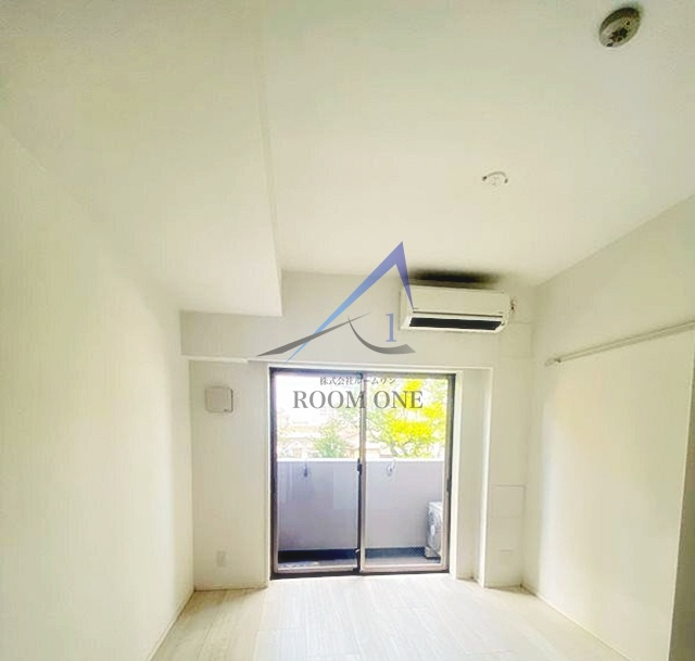 ライジングプレイス綾瀬