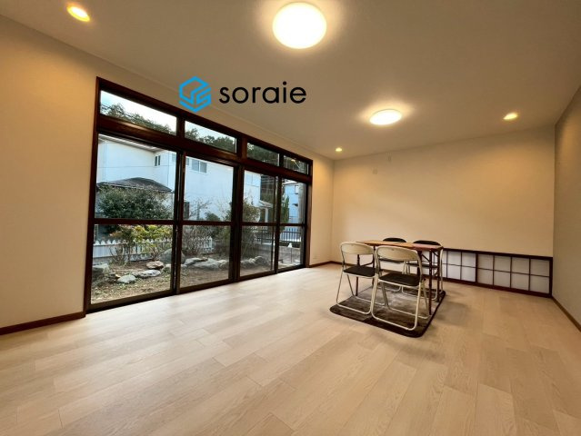 日高市中鹿山　中古戸建　の内装|1/24　撮影