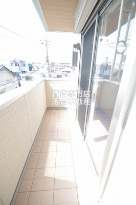 【バルコニー】 | マーリエ | 開放感のある明るいバルコニー◎