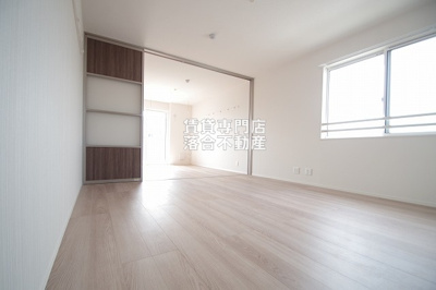 【居間・リビング】 | マーリエ | 明るい清潔感のあるリビング♪