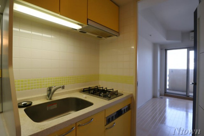 【キッチン】 | プレサンス大須観音駅前サクシード | きれいなキッチンです